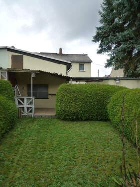 Rückansicht vom Garten aus - Doppelhaushälfte mit 68,80 m² in Bischofswerda zum Kaufen