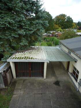 Blick auf Hof vom 1. OG - 