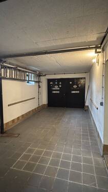 Garage - 