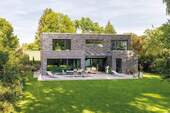 Haus Beispiel - Bauhaus in Bestlage von Bergstedt - Architektenhaus -