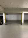 extra breite Tiefgaragenstellplatz - 