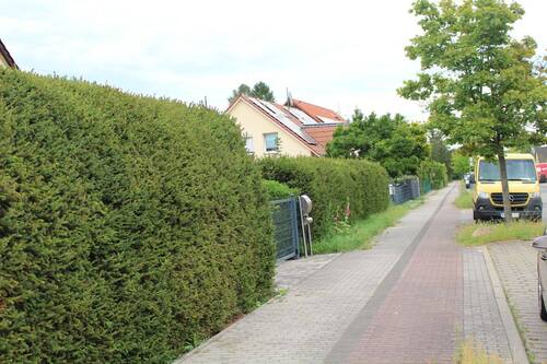 StraßenansichtIMG_6334.JPG - Grundstück in Brandenburg an der Havel