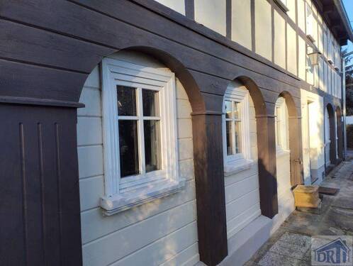 große Blockstube - 5 Zimmer Einfamilienhaus zum Kaufen in Leutersdorf