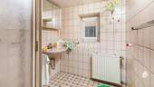 EG Badezimmer 1 - 