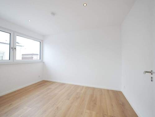 Kinderzimmer / Büro - 