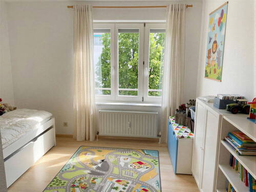 Kind/Büro - 