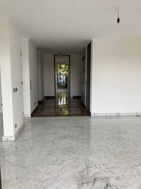 Blick auf Diele & Gästezimmer - 