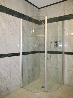 Dusche im Hauptbad - 