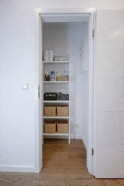 Abstellraum KI-Möbel - 