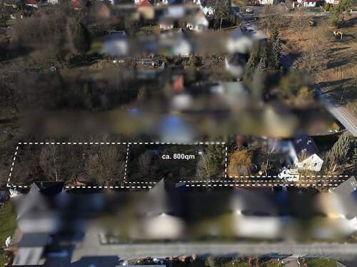 Grundstücksansicht - *** ca. 800qm Wohnbaugrundstück passend für Ihren Bedarf: EFH Bungalow oder Doppelhaus ***