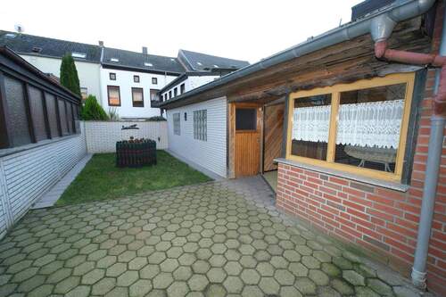 Hof und Garten - 7 Zimmer Reihenmittelhaus in Viersen