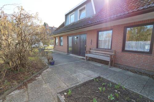 Eingang EG - 7 Zimmer Einfamilienhaus in Schönwalde am Bungsberg