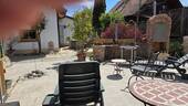 Freisitz mit Terrasse und Grillplatz.jpg - 