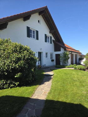 Ansicht Nord - 7 Zimmer Einfamilienhaus zum Kaufen in Vilgertshofen