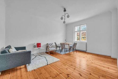 Wohnzimmer - Etagenwohnung mit 67,00 m² in Berlin zum Kaufen