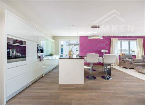 Küche - Exklusive 3 Zimmer-Wohnung . Inkl. Möbel und Stellplatz . Rostocker HafenCity