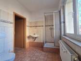 Bad - 4 Zimmer Etagenwohnung zur Miete in Chemnitz