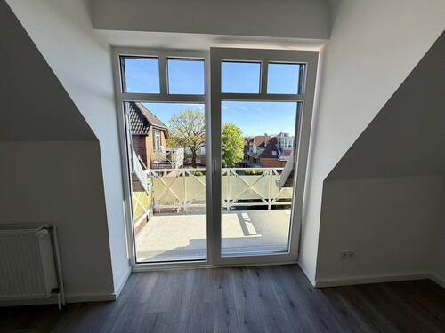Blick zum Balkon - 