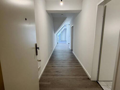 Blick in Wohnung - Etagenwohnung mit 67,80 m&sup2; in Barsbüttel zum Kaufen