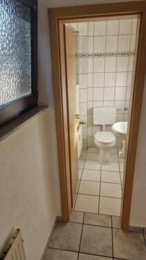 WC - 