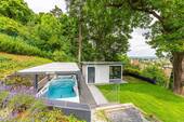Pool & Jacuzzi - 