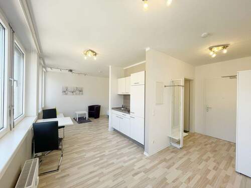 Wohnung.jpg - 1 Zi Wohnung - modern möbliert an der Stadtgrenze zur ruhigen Seitentraße gelegen
