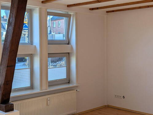 Wohnzimmer - 2 Zimmer Etagenwohnung in Fallersleben