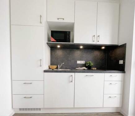 EBK.jpg - 1 Zimmer Etagenwohnung in Augsburg