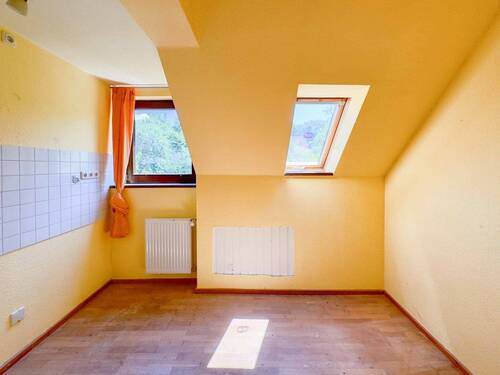 Wohnhaus DG Küchenzeile - 