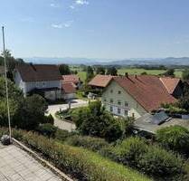 Das Allgäu vor den Augen - Großzügiges Zweifamilienhaus mit tollem Panoramablick - Dietmannsried Schrattenbach