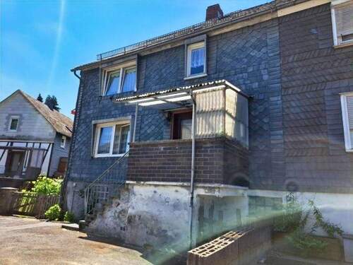 Bild 2 - 7 Zimmer Doppelhaushälfte zum Kaufen in Neunkirchen