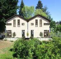 Exklusives Grundstück mit schöner Aussicht in bester Halbhöhenlage . Garage und großer Garten - Tübingen Nordstadt
