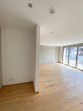 Flur+Wohnem - Etagenwohnung mit 58,00 m&sup2; in München zum Kaufen