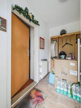 Eingangsbereich (EG) - 5 Zimmer Einfamilienhaus in Dohna