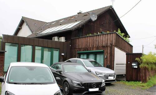 Außenansicht - 7 Zimmer Doppelhaushälfte zum Kaufen in Overath