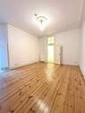 Wohnzimmer - 2 Zimmer Etagenwohnung zum Kaufen in Berlin