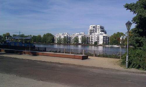 Spreepromenade Umgebungsfoto - Microapartment Treptower Park Plänterwald ideal für Studenten oder Pendler