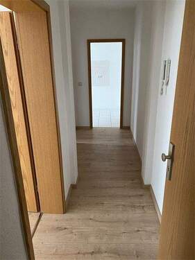 Eingangsbereich Flur - 2 Zimmer Etagenwohnung zur Miete in Friedrichroda