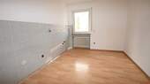 Platz für die Einbauküche - Etagenwohnung mit 90,00 m&sup2; in Neumarkt in der Oberpfalz zur Miete