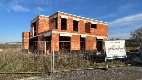 Ausbauhaus in Steinheim - Einfamilienhaus mit 165,00 m² in Steinheim zum Kaufen