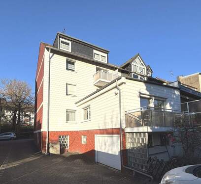 Rückansicht - 6 Zimmer Mehrfamilienhaus, Wohnhaus zum Kaufen in Essen