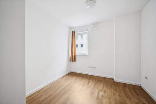 3. Zimmer mit Parkett und Fußbodenheizung - 