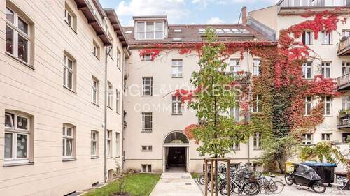 Rückansicht - Aufgeteiltes Baudenkmal in bester Lage in Mitte