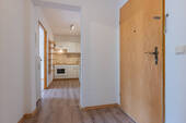 Küche mit EBK (1) - 2 Zimmer Etagenwohnung zum Kaufen in Passau