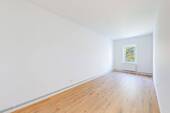 Schlafzimmer - Etagenwohnung mit 80,00 m&sup2; in Oranienburg zur Miete