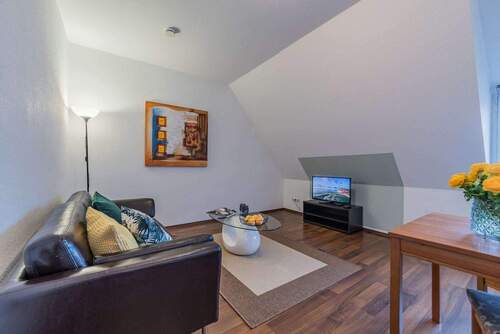 Wohnen - 2 Zimmer Etagenwohnung in Frankfurt am Main