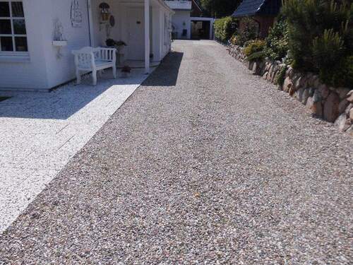 Auffahrt - Mehrfamilienhaus, Wohnhaus mit 420,00 m² in Sankt Peter-Ording zum Kaufen