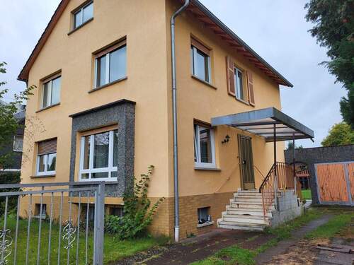 Eingangsbereich - 5 Zimmer Einfamilienhaus in Dietzenbach