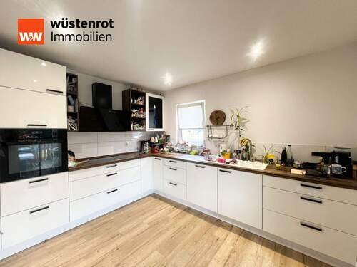moderne Küche - Einfamilienhaus mit 150,00 m² in Burgwindheim zum Kaufen