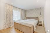 Schlafzimmer 1 (EG) - 